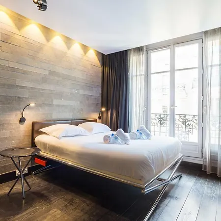 Cmg - Premium Tour Eiffel - 31 Apartament *